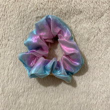 Load image into Gallery viewer, Zipper scrunchie
