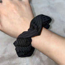 Load image into Gallery viewer, Black zipper scrunchie
