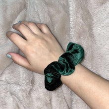 Load image into Gallery viewer, Green velvet scrunchie
