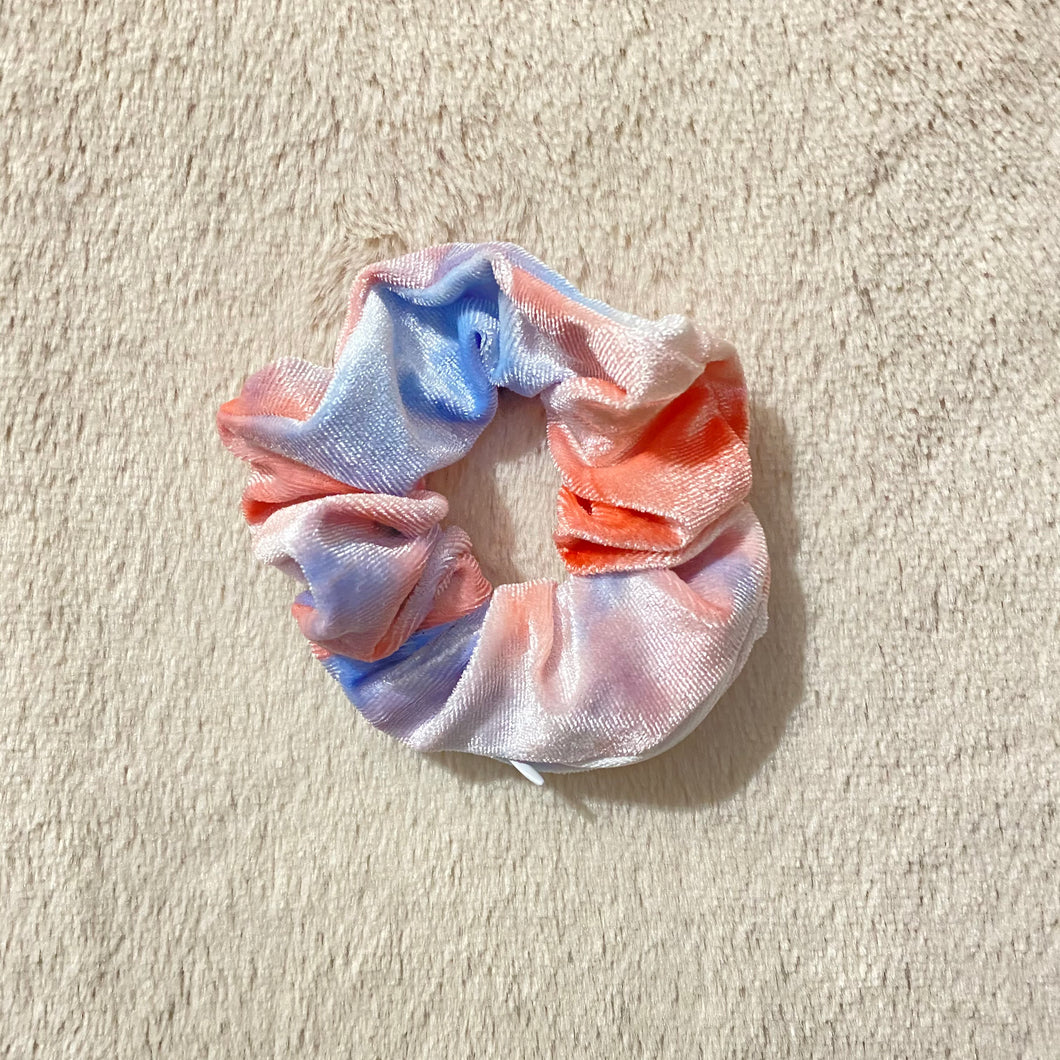 Zipper scrunchie