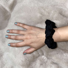 Load image into Gallery viewer, Black zipper scrunchie
