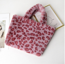 Load image into Gallery viewer, Pink cheetah purse
