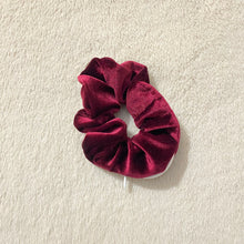 Load image into Gallery viewer, Velvet scrunchie
