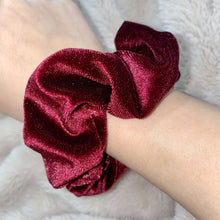 Load image into Gallery viewer, Velvet scrunchie
