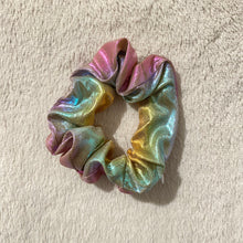 Load image into Gallery viewer, Zipper scrunchie
